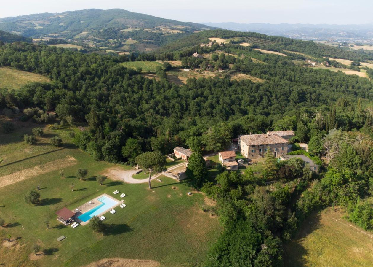 Country House La Casa Paterna Monte Santa Maria Tiberina Екстериор снимка